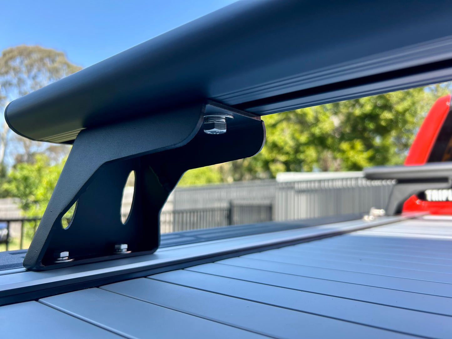 Cross Bar (To suit Roller shutter)
