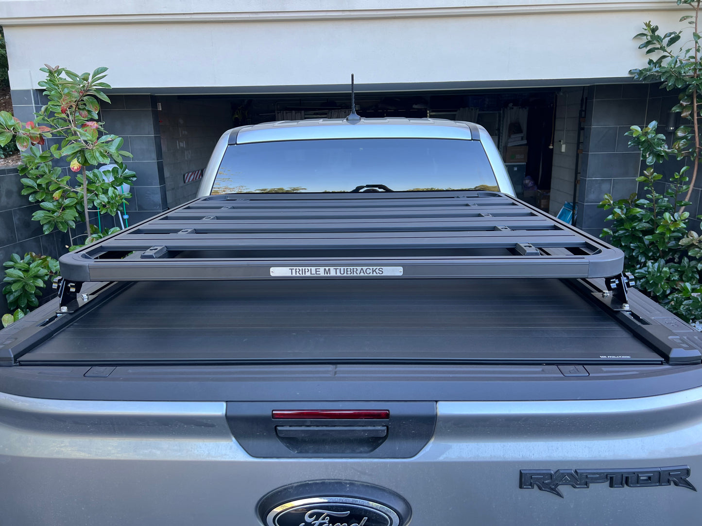 Gas strut tub rack (custom platform)