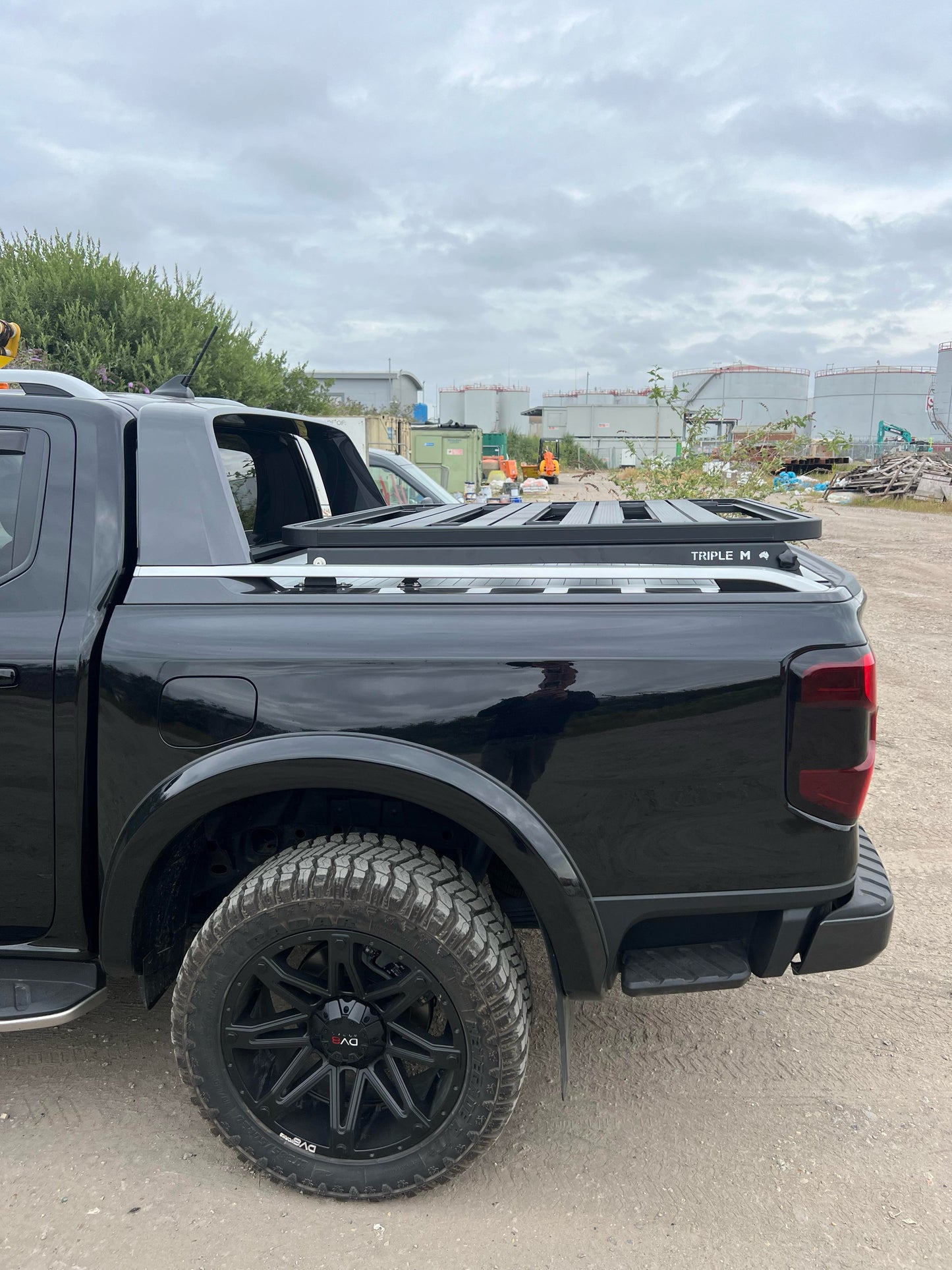 GAS STRUT TUB RACK