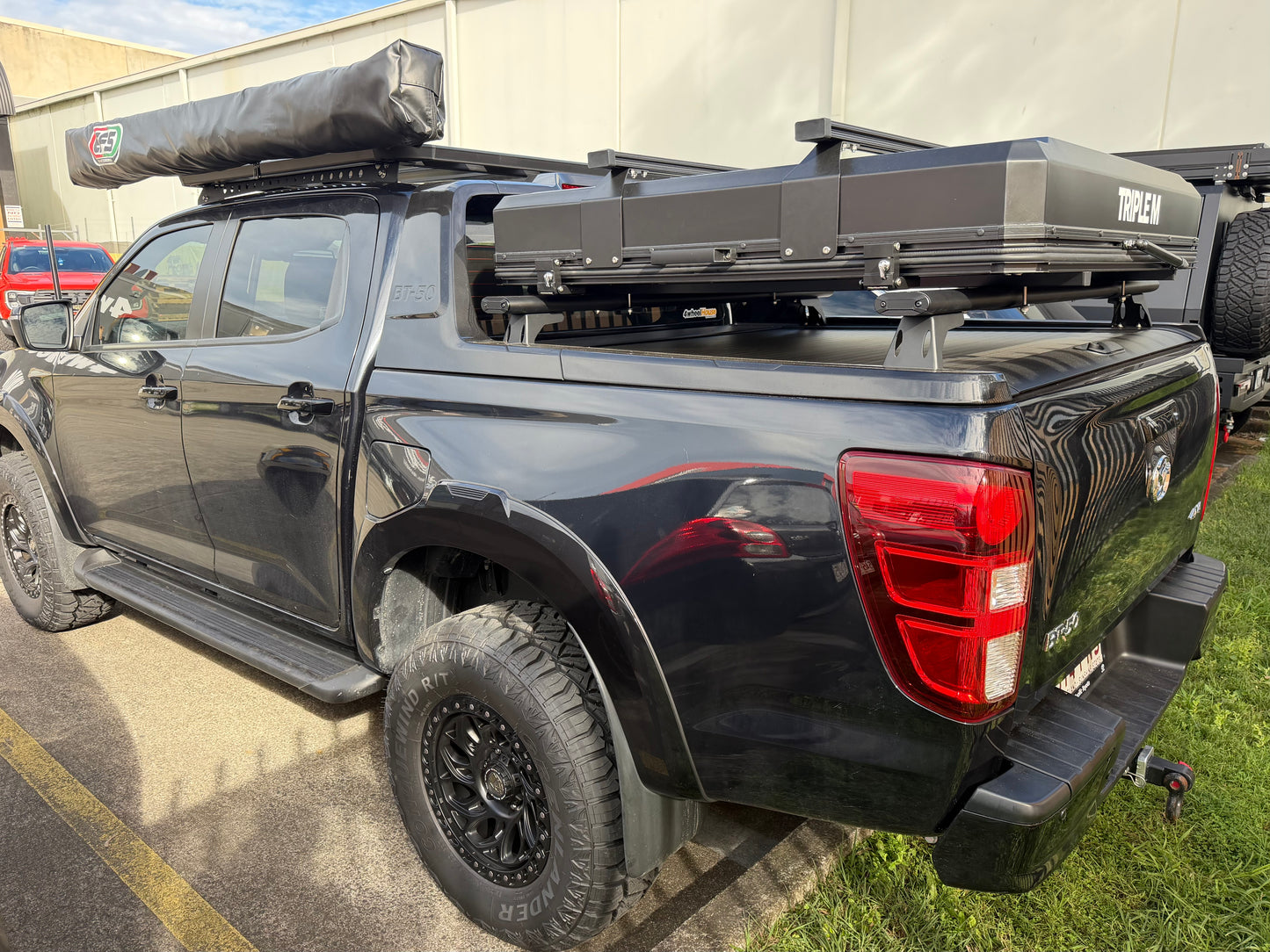1.4 Triple M Rooftop Tent