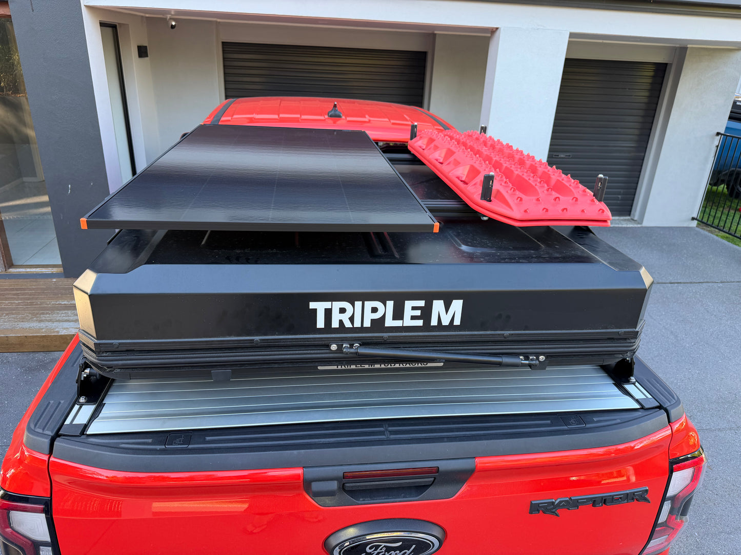 1.4 Triple M Rooftop Tent