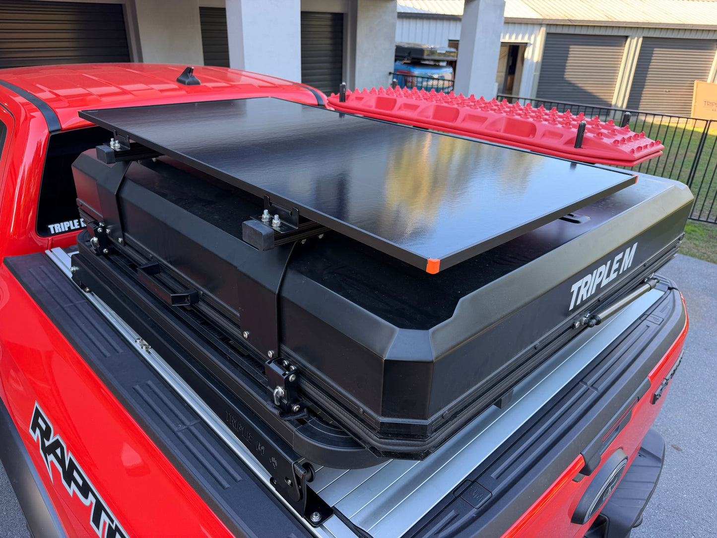 1.4 Triple M Rooftop Tent
