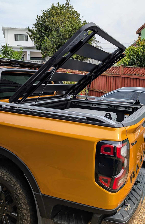 STANDARD GAS STRUT TUB RACK – Triple M Tub Racks