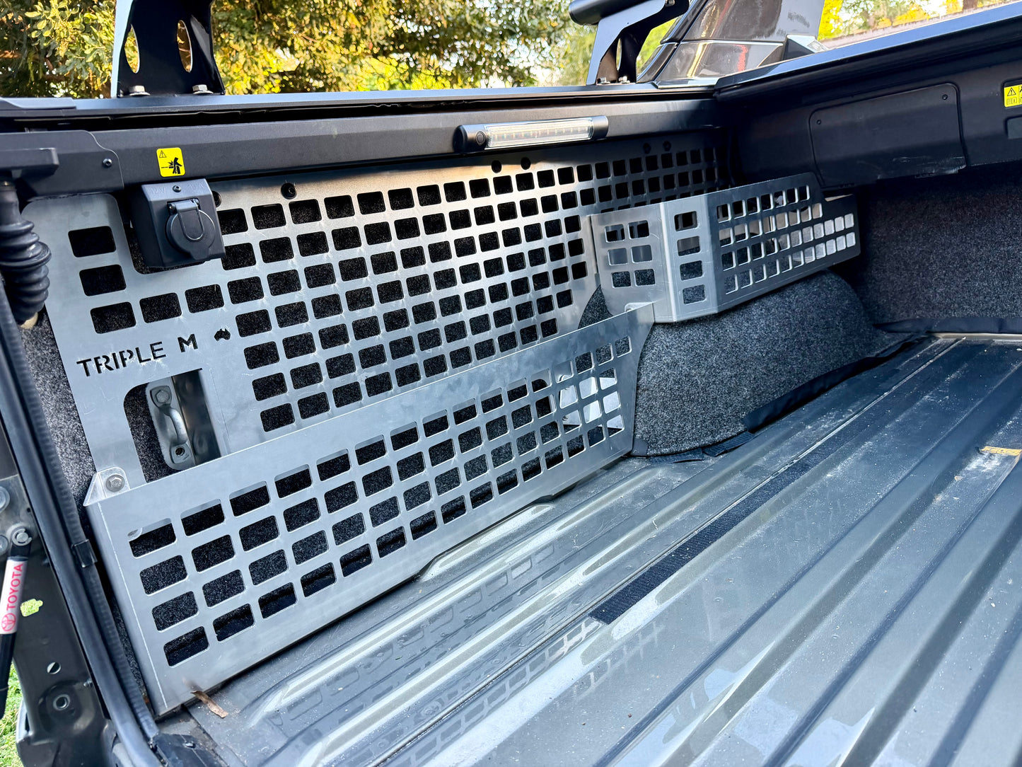 N80 Rogue Molle panels