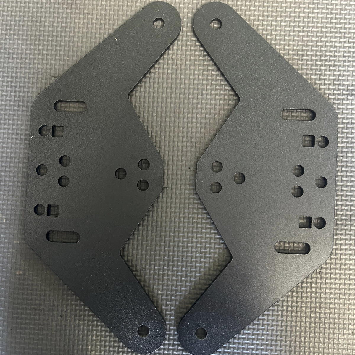 MAX TRAX FLAT MOUNT – Triple M Tub Racks